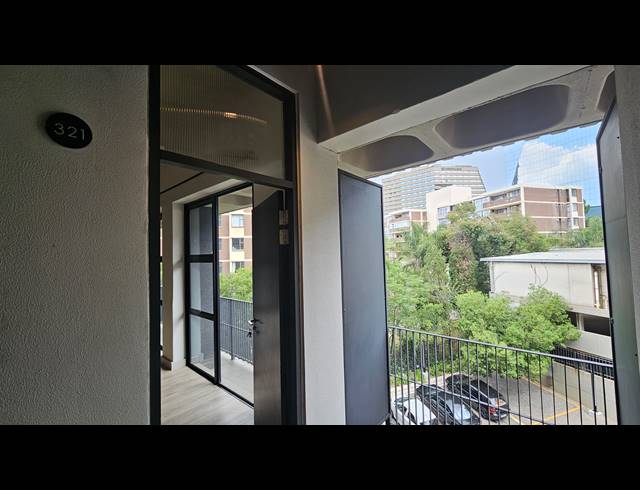1 BEDROOM APARTMENT FOR SALE IN SANDOWN